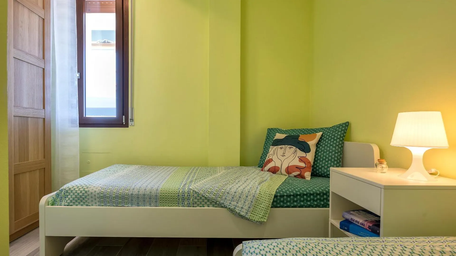 Valencia Penthouse With Spectacular Beachfront Terraces Wifi, Air Conditioning, Close To Beaches Alghero 0*,  Olaszország