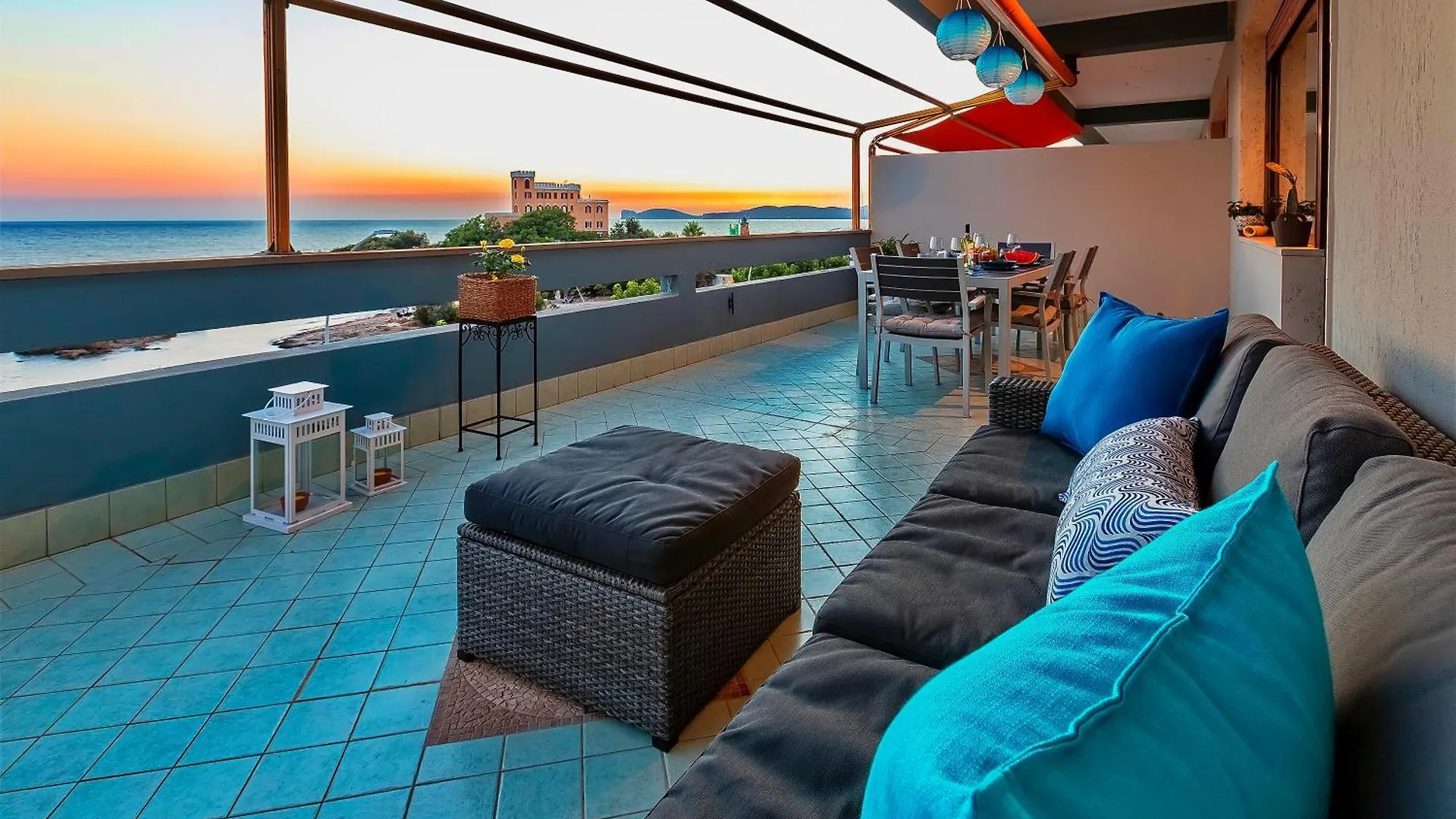 Valencia Penthouse With Spectacular Beachfront Terraces Wifi, Air Conditioning, Close To Beaches Alghero 0*,  Olaszország